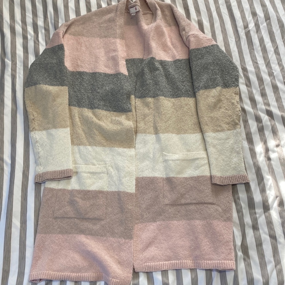 🌸 mid-thigh length super soft cardigan!